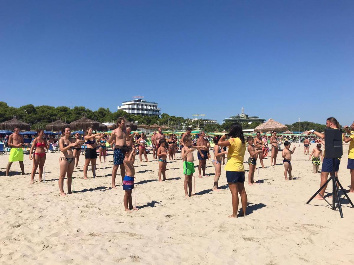 Zenit Hotel Giulianova Kültér fotó