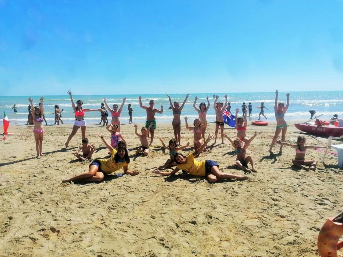 Zenit Hotel Giulianova Kültér fotó