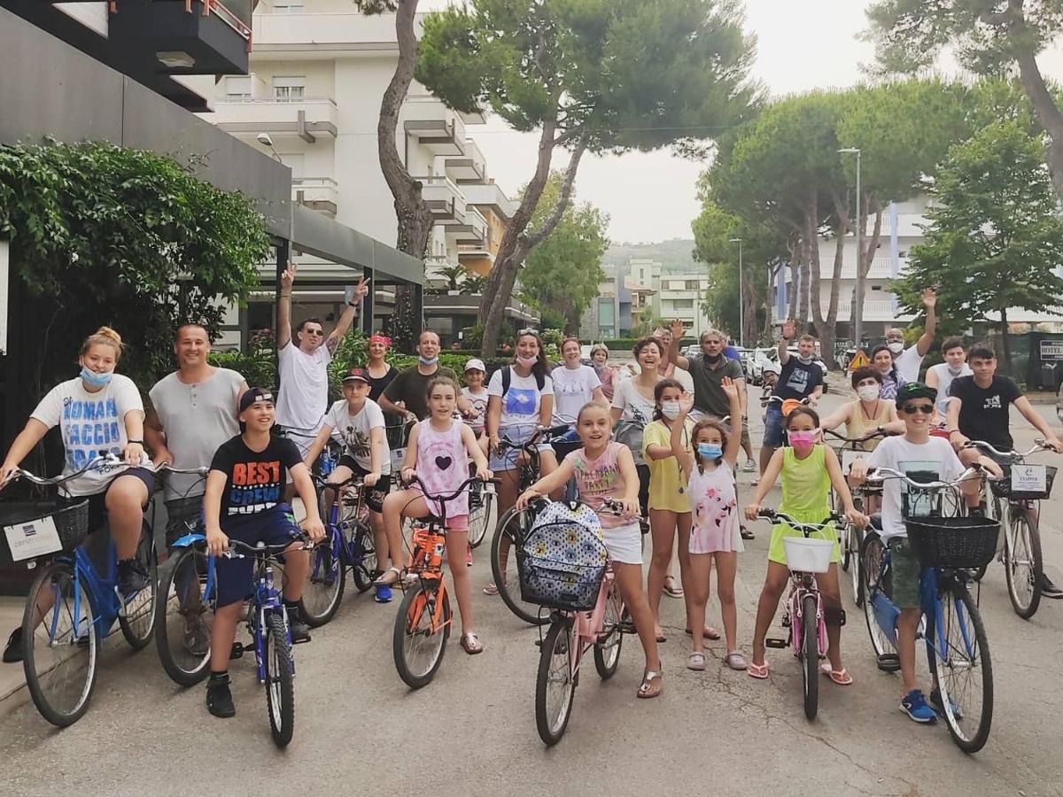 Zenit Hotel Giulianova Kültér fotó