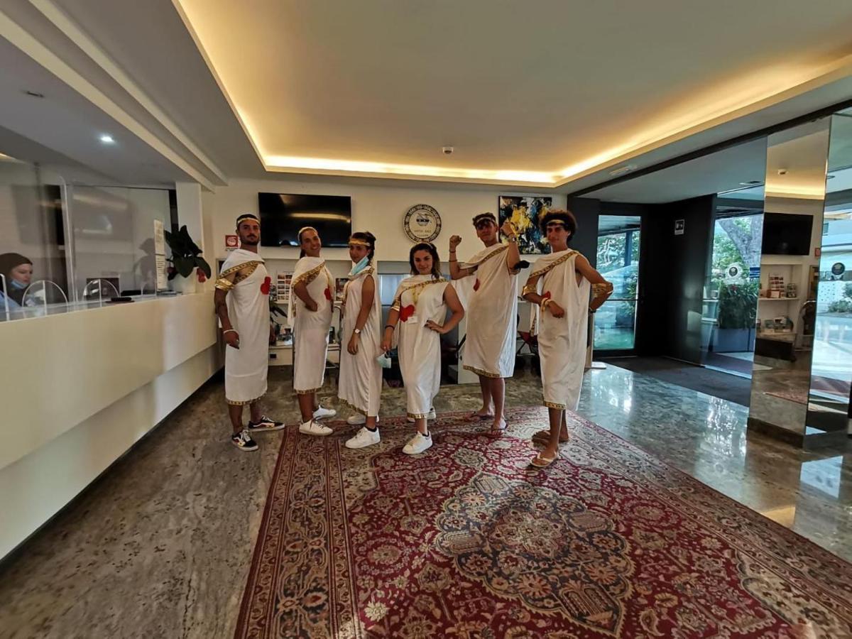 Zenit Hotel Giulianova Kültér fotó