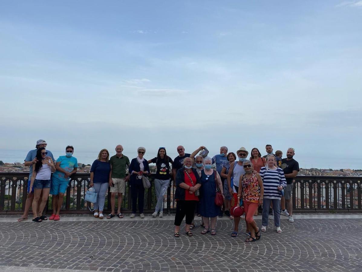 Zenit Hotel Giulianova Kültér fotó