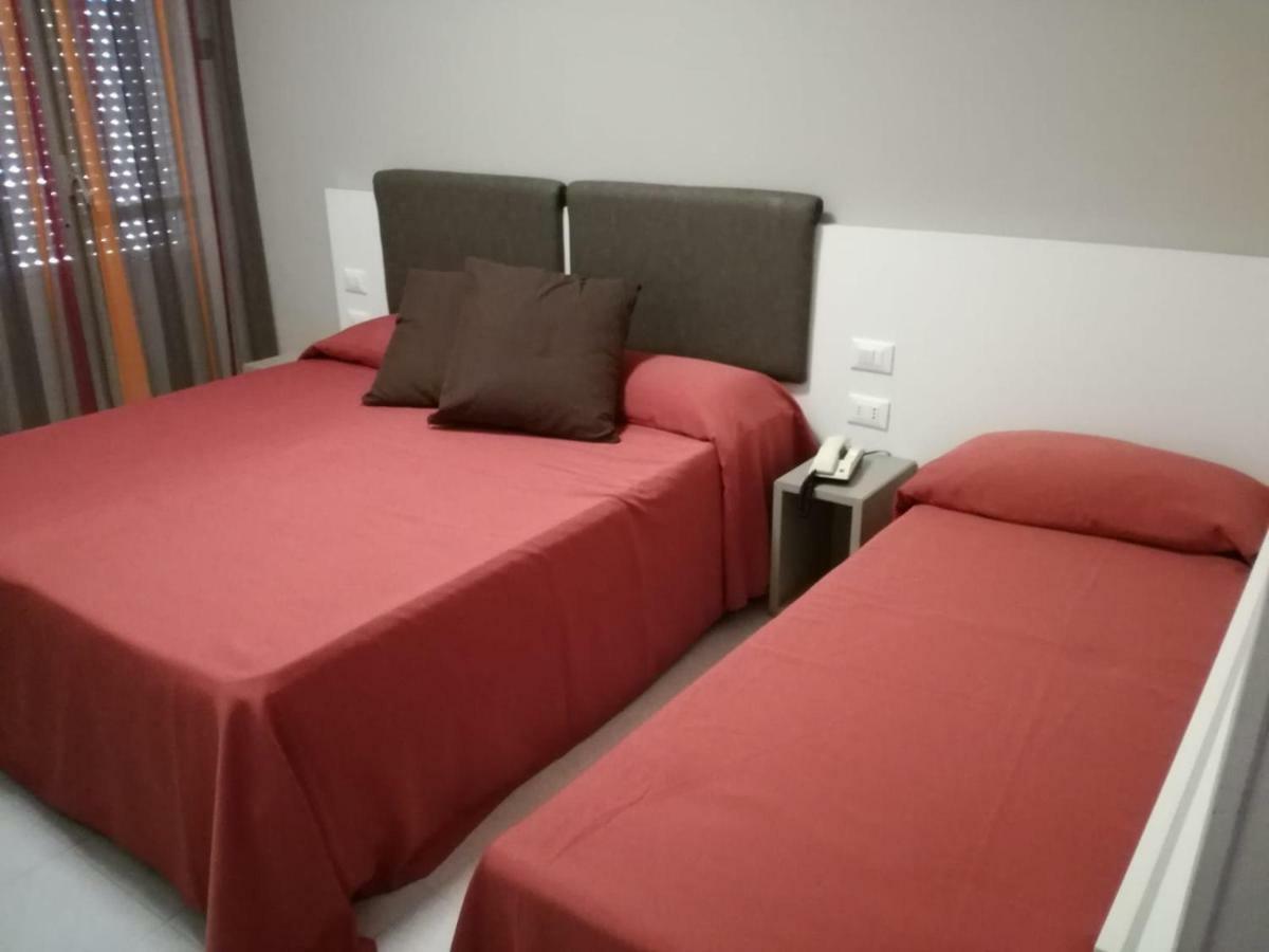 Zenit Hotel Giulianova Kültér fotó