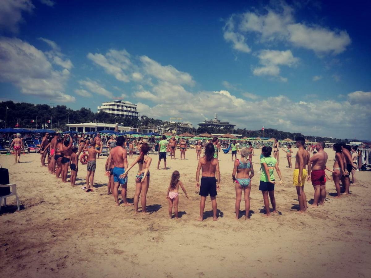 Zenit Hotel Giulianova Kültér fotó