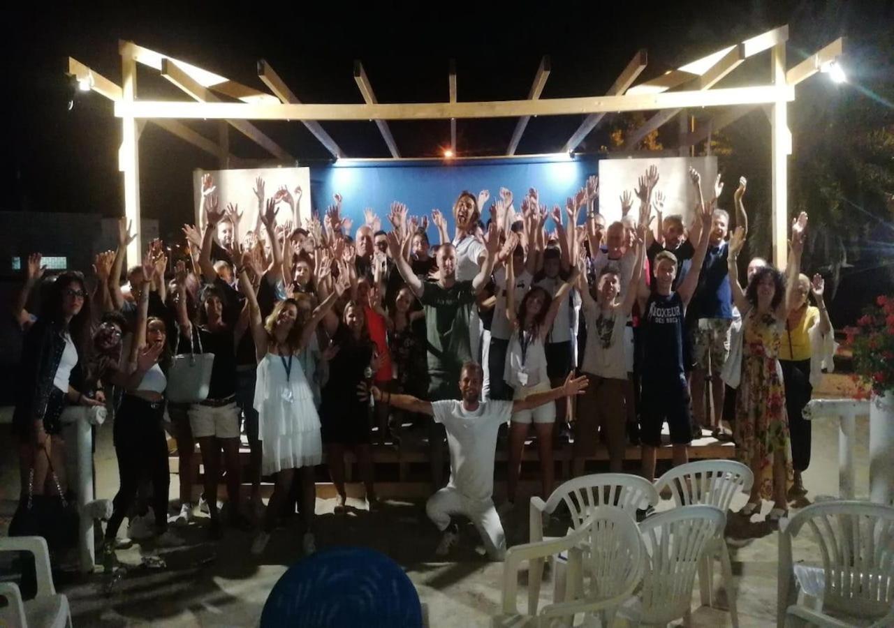 Zenit Hotel Giulianova Kültér fotó